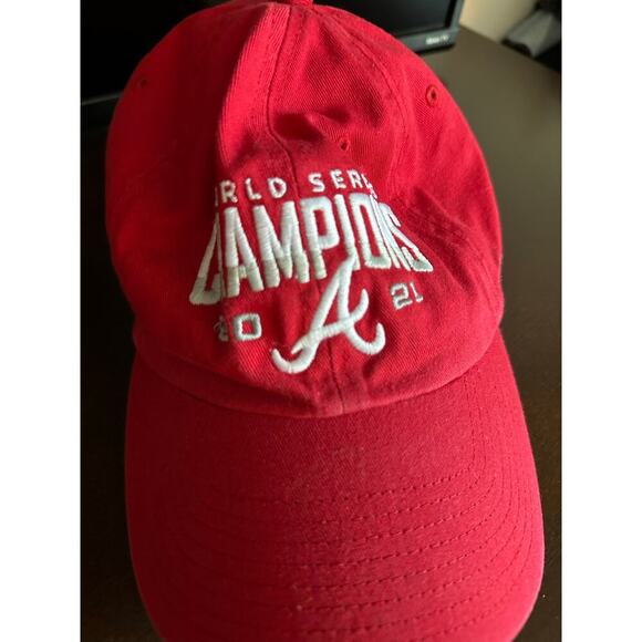 47Brand Red Atlanta Braves World Series Champions 2021 Adjustable Baseball Hat - Picture 3 of 9